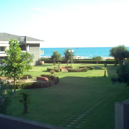 Monolocale 11 Marine 2 Piano Aria Condizionata *